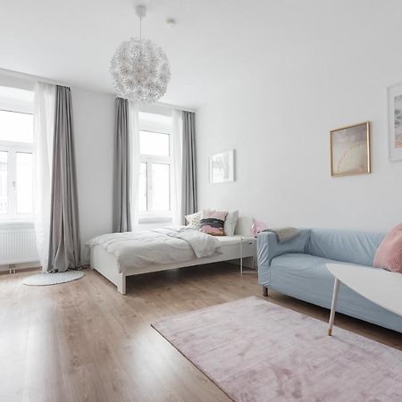 Nice Apartment In Lovely Area Відень Екстер'єр фото